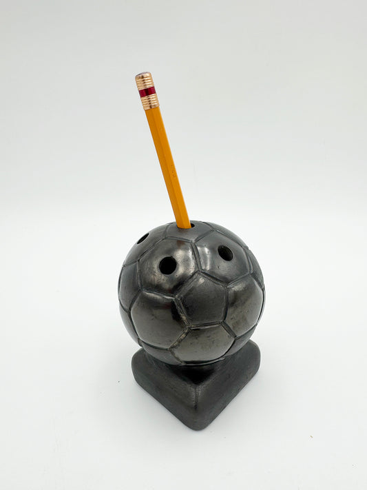 Lapicera de escritorio barro negro